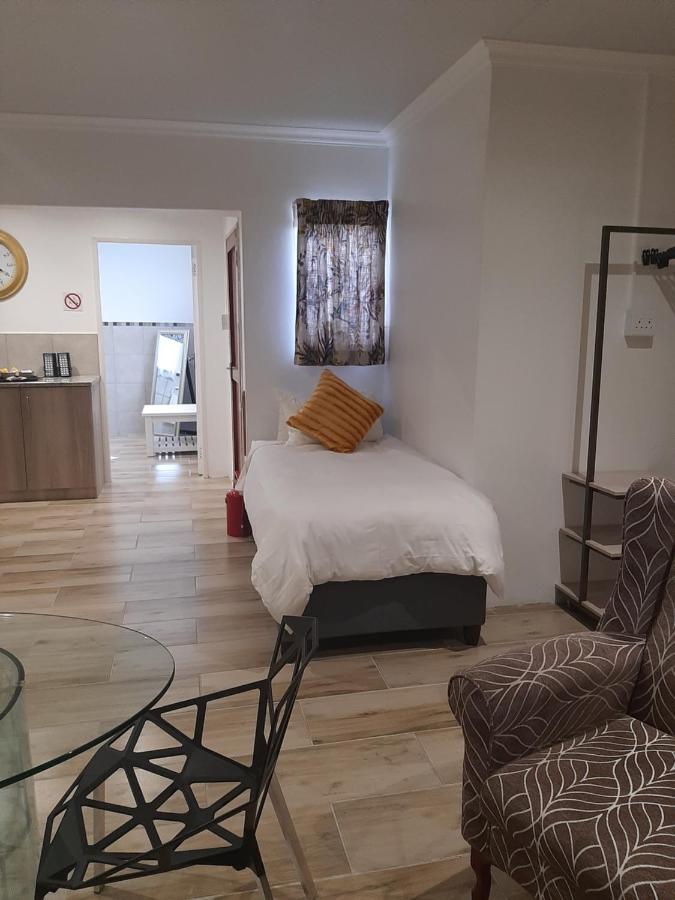 Sleep@161 Benade Drive Apartment บลูมฟอนเทน ภายนอก รูปภาพ